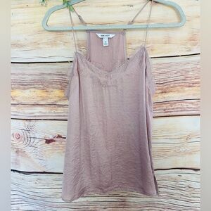 Nine West Blush Pink Eyelash Lace Trim Spaghetti Strap V-Neck Satin Cami Top M